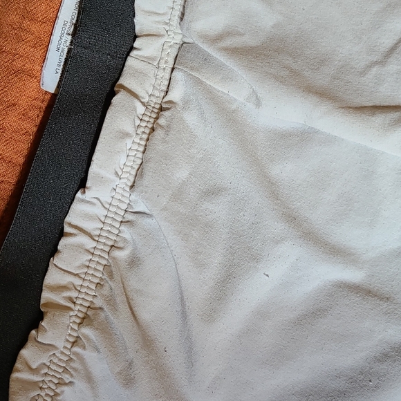 Nike dri-fit shorts size medium - Picture 6 of 9